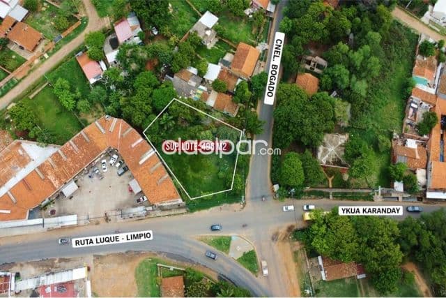 de terreno en esquina - Luque