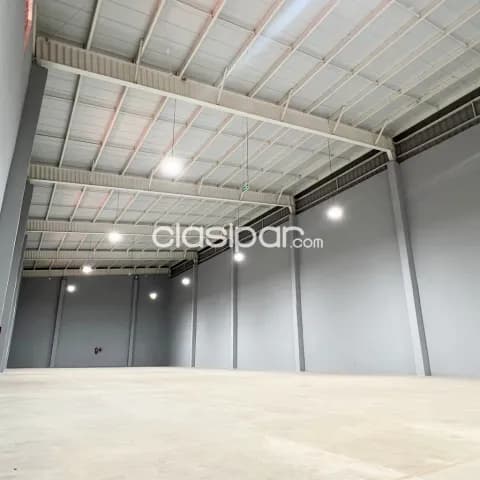 Depositos, oficinas y showroom en fernando sur sobre la avda mariscal Estigarribia, foto 4