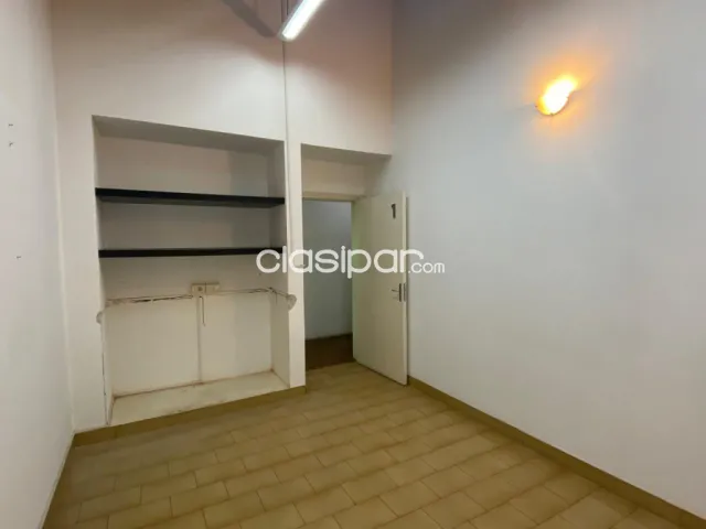 Se Alquila Oficina sobre la calle Senador Long, en Planta Alta — foto 3