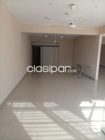 En alquiler salon comercial 102 m2 en moracue - sobre asfalto ruta Luque- limpio, foto 3