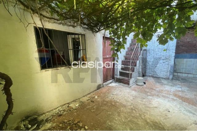 En venta – terreno con chalet a valor de lote en el centro de Asunción