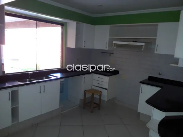 Casa 4 dormitorios, z casa rica Carmelitas, foto 2