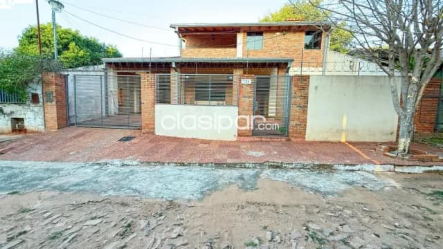 Casa con piscina en Lambaré, foto 4