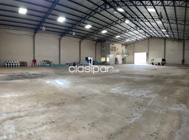 Showroom en coronel oviedo, foto 1