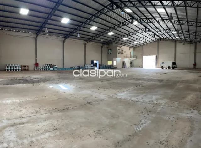 Showroom en coronel oviedo, foto 2