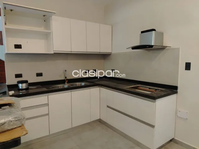 Bello Duplex de 3 dormitorios A ESTRENAR en Luque zona Curva Romero — foto 3