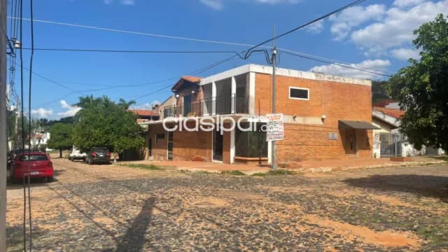 Propiedad En Esquina Con 3 Viviendas Independiente, foto 2