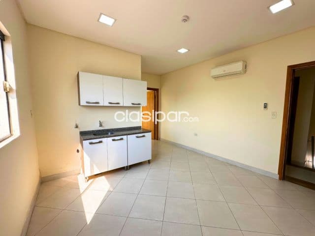 🏡 EN ALQUILER – Departamento sobre la Avda. Artigas, foto 1