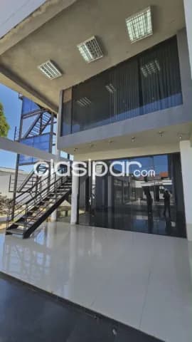 salón comercial de 40 m2 en Ykua sati Asuncion, foto 2