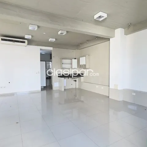salón comercial de 40 m2 en Ykua sati Asuncion, foto 4