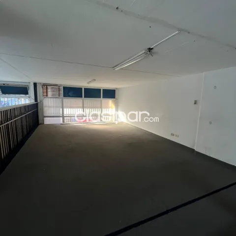 – SALÓN COMERCIAL / OFICINA Edificio El Dorado – Centro de Asunción — foto 2