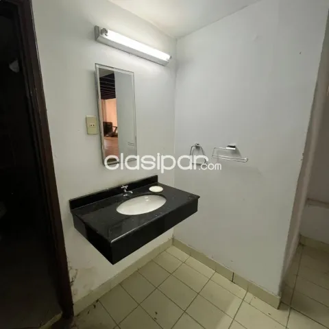 – SALÓN COMERCIAL / OFICINA Edificio El Dorado – Centro de Asunción — foto 4