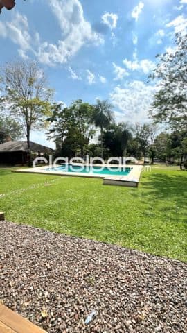 Casa quinta en aregua — foto 1