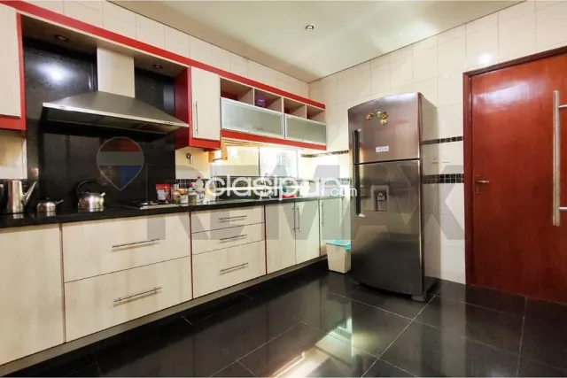 Casa quinta totalmente amoblada,piscina c/generador,transformador propio en ita — foto 3