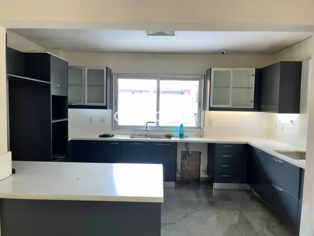 hermosa y amplia residencia en San Lorenzo, barrio Florida — foto 5