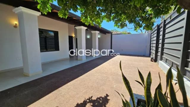 Hermosa casa completamente renovada en Fernando de la Mora zona sur, foto 2