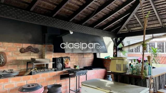 Se vende hermosa residencia en el barrio Las Mercedes, foto 3