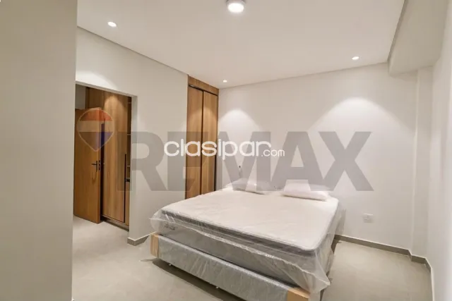 En venta – casa pareada de 3 suites | zona shopping mariscal lópez, foto 2