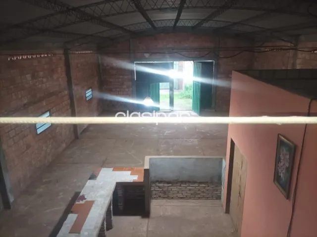 En Itaugua alquilo Deposito de 200m2 — foto 3