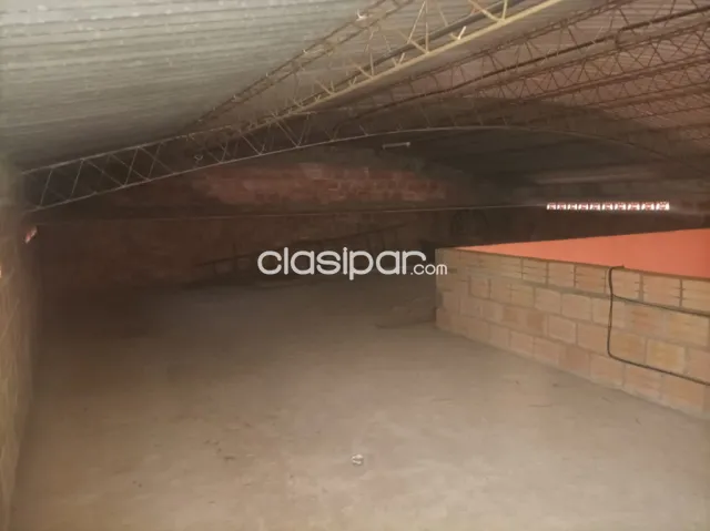 En Itaugua alquilo Deposito de 200m2 — foto 4