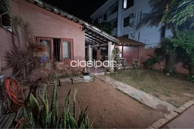 Casa en barrio bernardino caballero | amplios espacios — foto 5