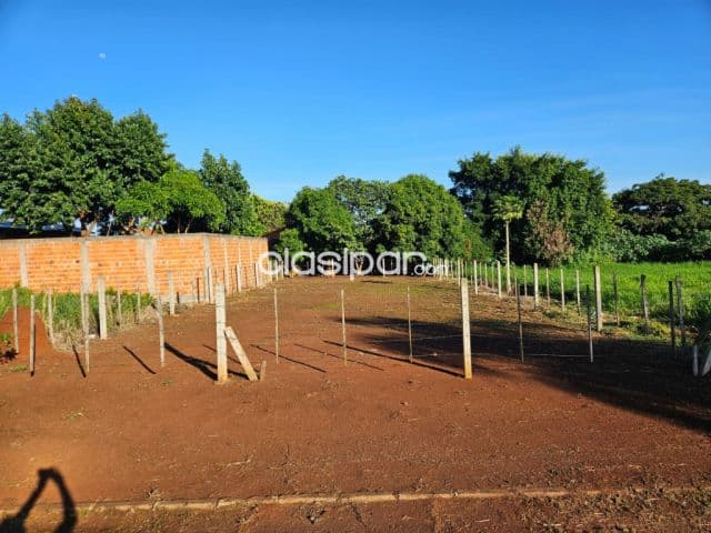 Terreno en minga guazu a 4 cuadras de la facultad de medicina — foto principal