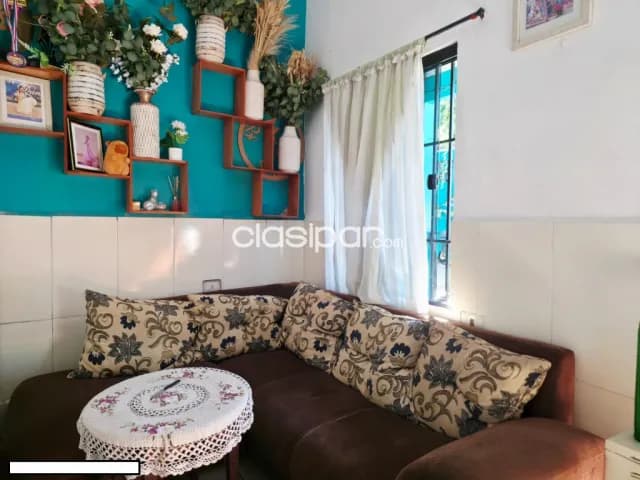 Casa en el barrio san pedro de Encarnación: 6 habitaciones y 5 baños — foto 5