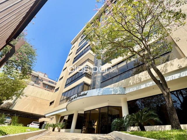 Exclusivo departamento de 260 m² sobre Santísima Trinidad