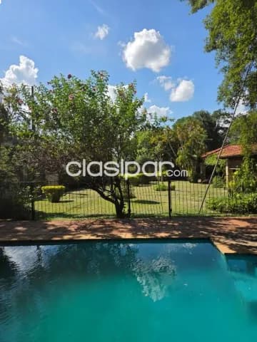 Amplia casa en esquina – San Bernardino, foto 5