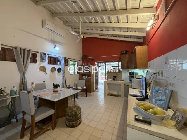 casa de 5 dormitorios en el Barrio Mburicao, foto 3