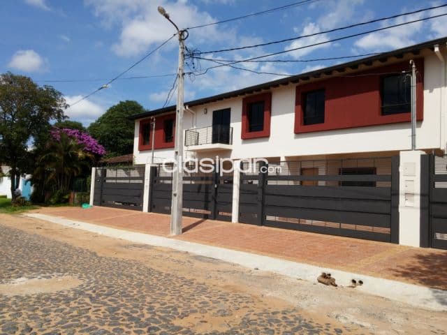 DUPLEX EN BARRIO Herrera Zona Municipalidad de Asunción COD 6578