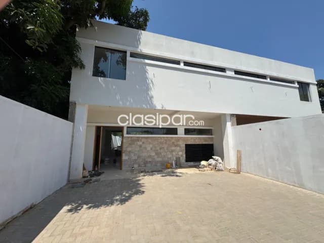 Dúplex de Lujo a Estrenar con Piscina en Cuarto Barrio, Luque, foto 2
