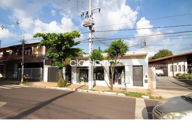 Casa con salón comercial y amplio terreno en Pinozá — foto 5