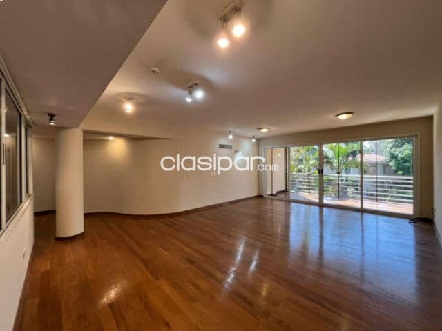 amplio departamento 3 habitaciones 2 cocheras Edificio MANORA