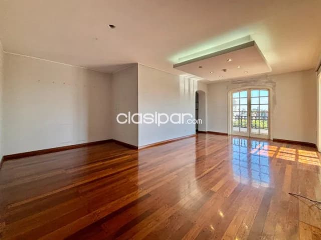 Departamento de 3 Habitaciones con Área de Servicio en Barrio Las Mercedes — foto 4