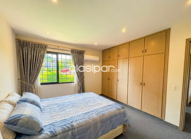 🏡 *Residencia de categoría en Las Lomas – Asunción* — foto 4