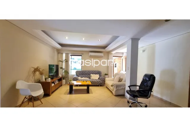 Amplia casa en Lambaré barrio kennedy!! — foto 4