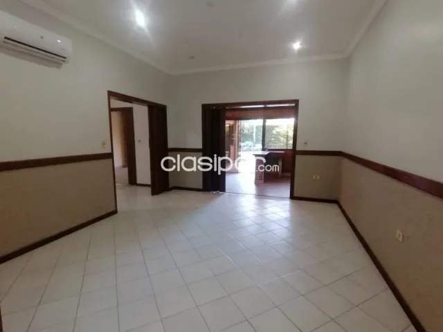 Casa en Alquiler, para Vivienda u Oficina, Barrio Herrera, foto 3