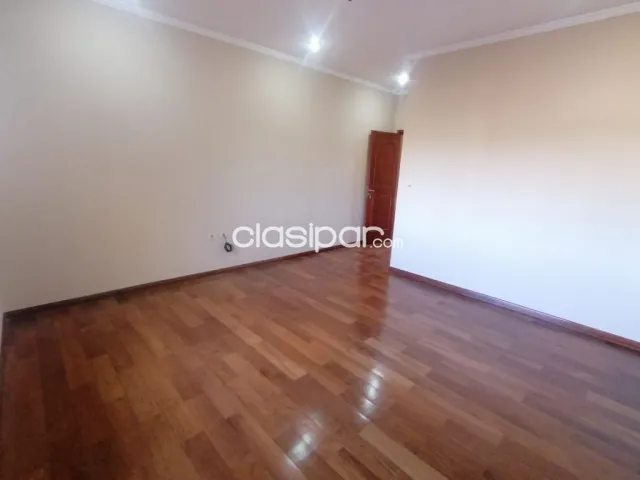 Casa en Alquiler, para Vivienda u Oficina, Barrio Herrera, foto 4