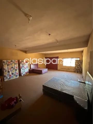 Tinglado de 250 m2 con vivienda en barrio Itaangua de Luque — foto 3