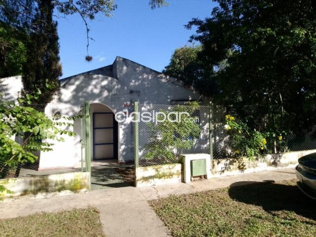 C276. VENDO!! Casa en Barrio Remanso de Mariano Roque Alonso con amplio patio