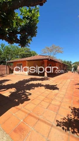 Casa en lambare