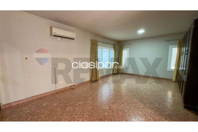 Casa a la venta en el barrio Recoleta de Asunción