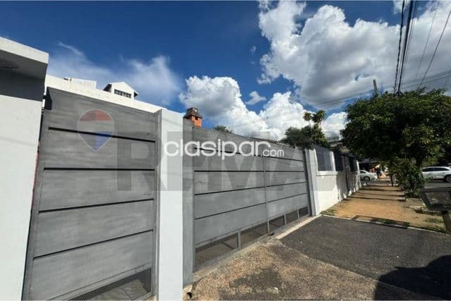 Casa en barrio Jara