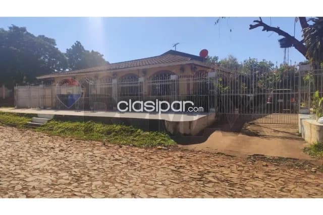 casa en venta a dia cuadras de la avenida fulgencio yegros, foto 4