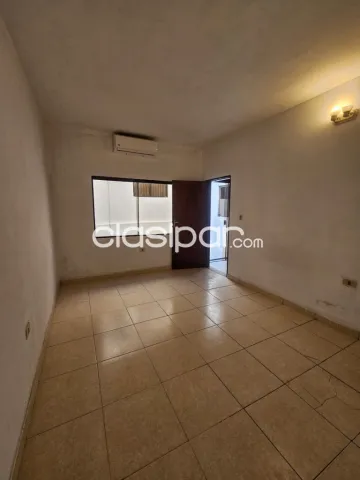 Chalet de 1 dormitorio en Barrio Kennedy a pocas cuadras del hospital de Lambare, foto 4