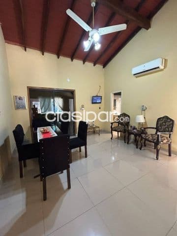 Casa en Villa Elisa - excelente ubicacion — foto 1