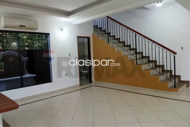 Casa tipo dúplex en venta en Luque, laurelty — foto 4