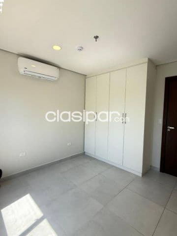 Departamento de tres dormitorios en venta