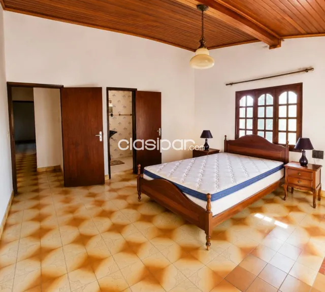 Casa en pleno centro de la ciudad de Encarnacion - oportunidad de inversion — foto 4